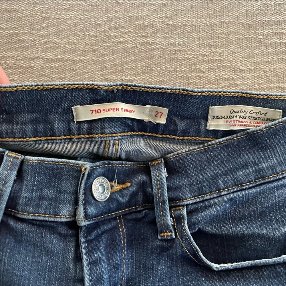 Levi’s 701 super skinny Jean